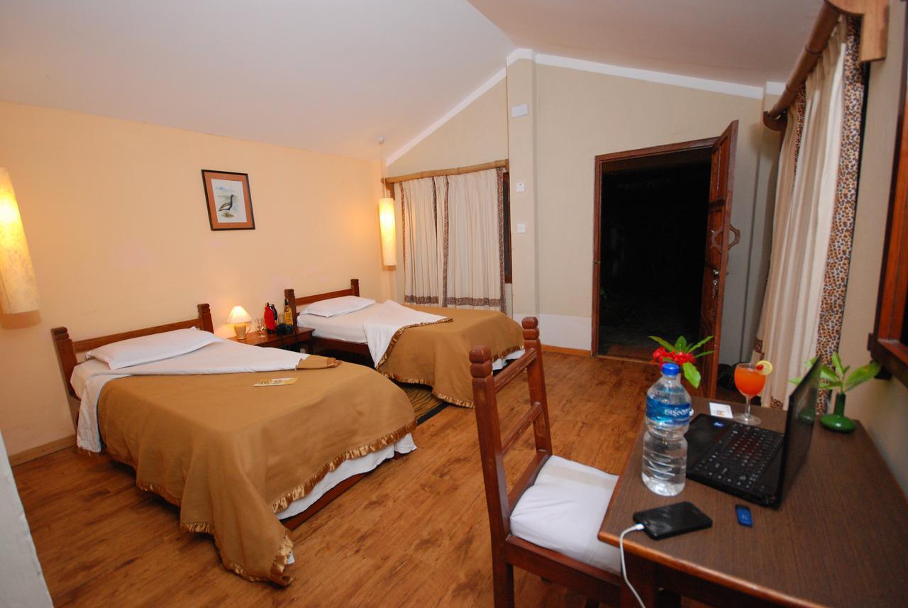 Machan Country Villa Kumarwarti Exterior foto